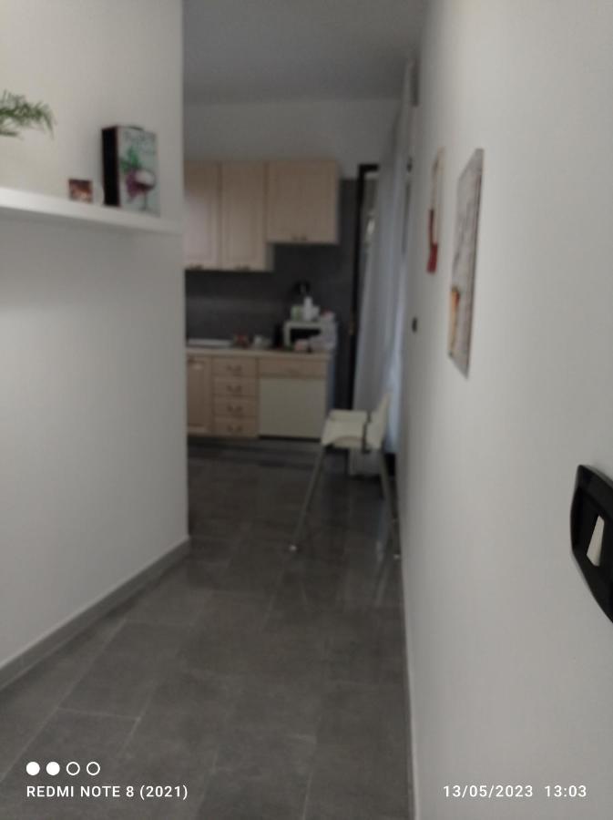 דירות נאפולי Domus Dali' מראה חיצוני תמונה